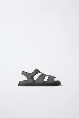 SANDALES EFFET GOMME
