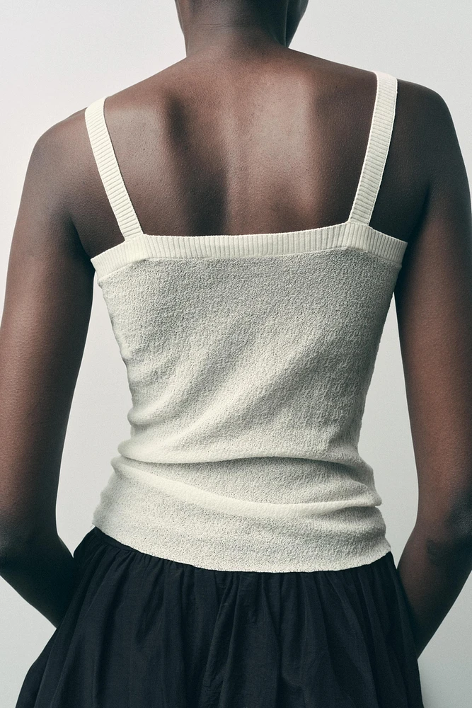 PLEATED KNIT TOP