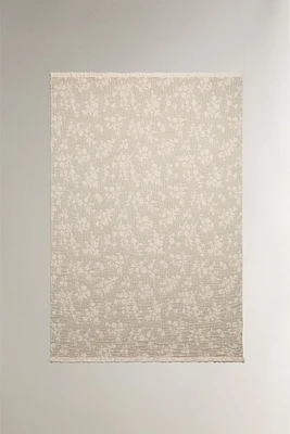 FLORAL JACQUARD BLANKET
