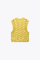 CHUNKY KNIT VEST
