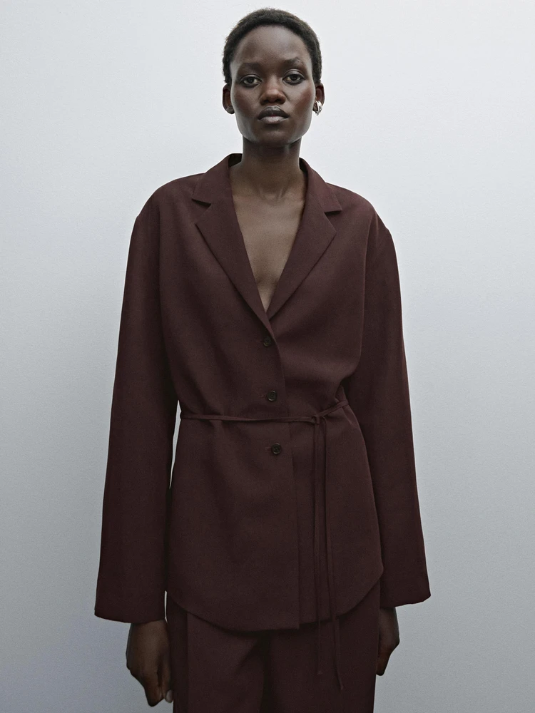 Semi-textured blazer with belt