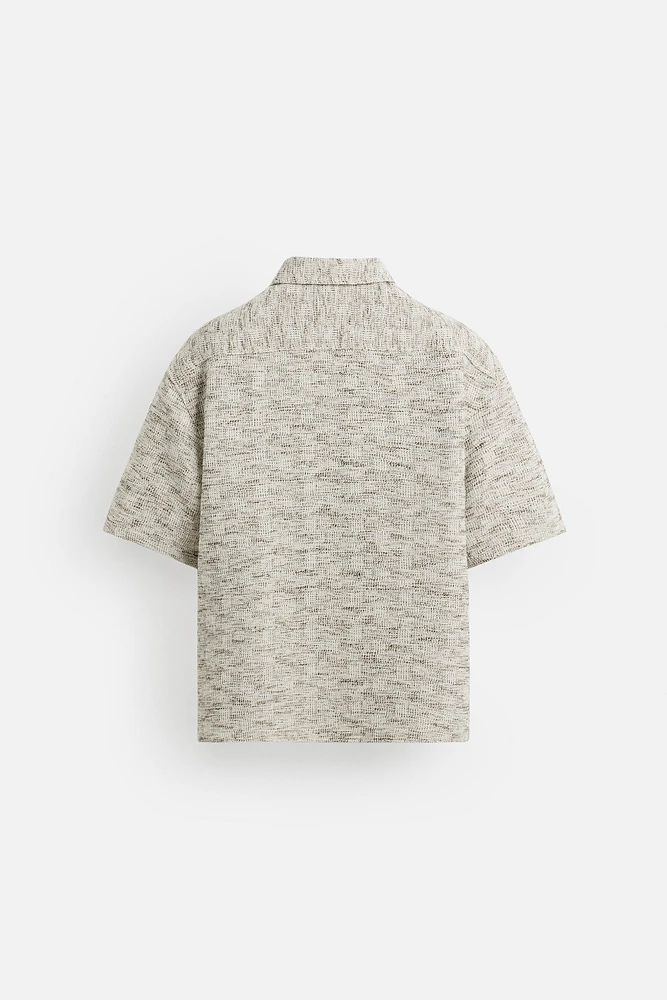 CONTRAST TEXTURE OVERSHIRT