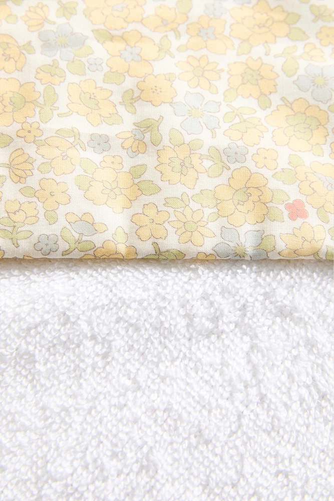 SERVIETTE DE BAIN CAPUCHE BÉBÉ PASSEPOIL FLEUR