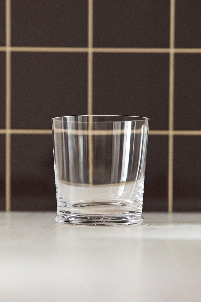 TRANSPARENT GLASS TUMBLER