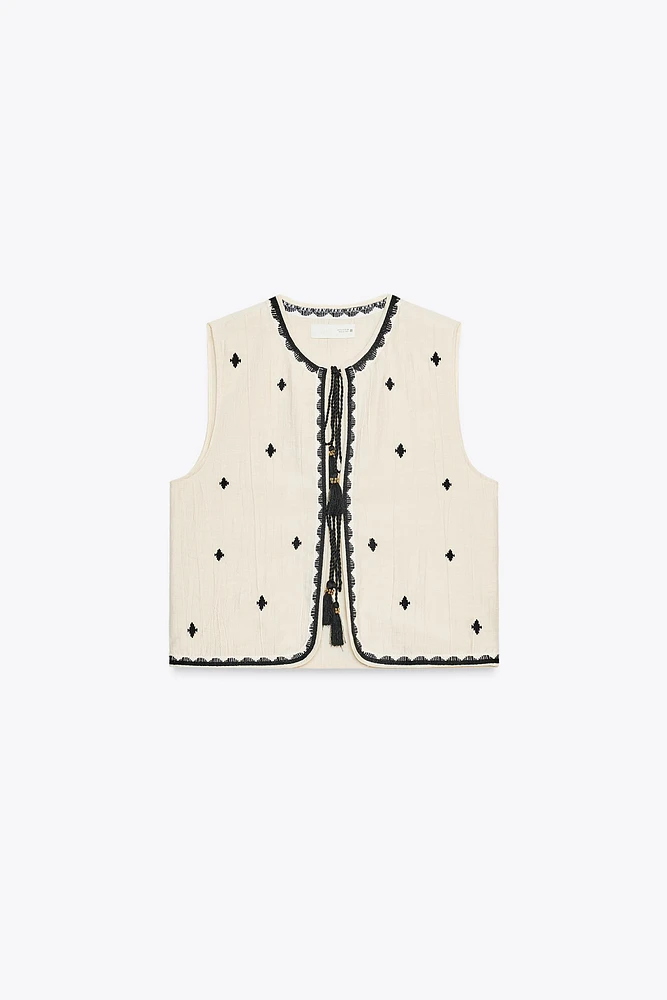 EMBROIDERED TASSEL VEST