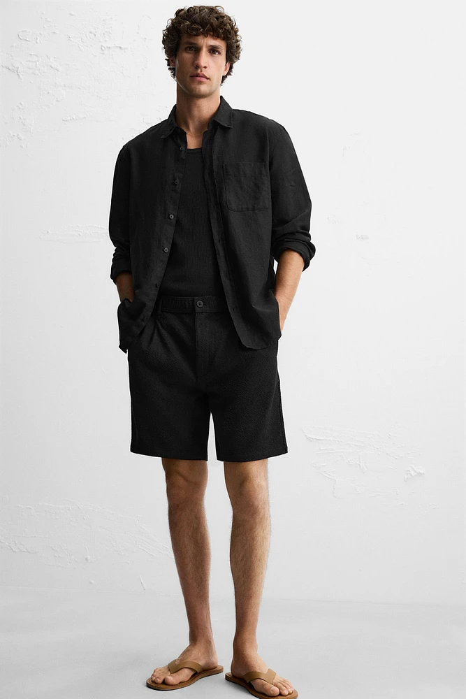TEXTURED REGULAR FIT SHORTS