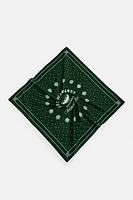 CONTRAST PRINT BANDANA