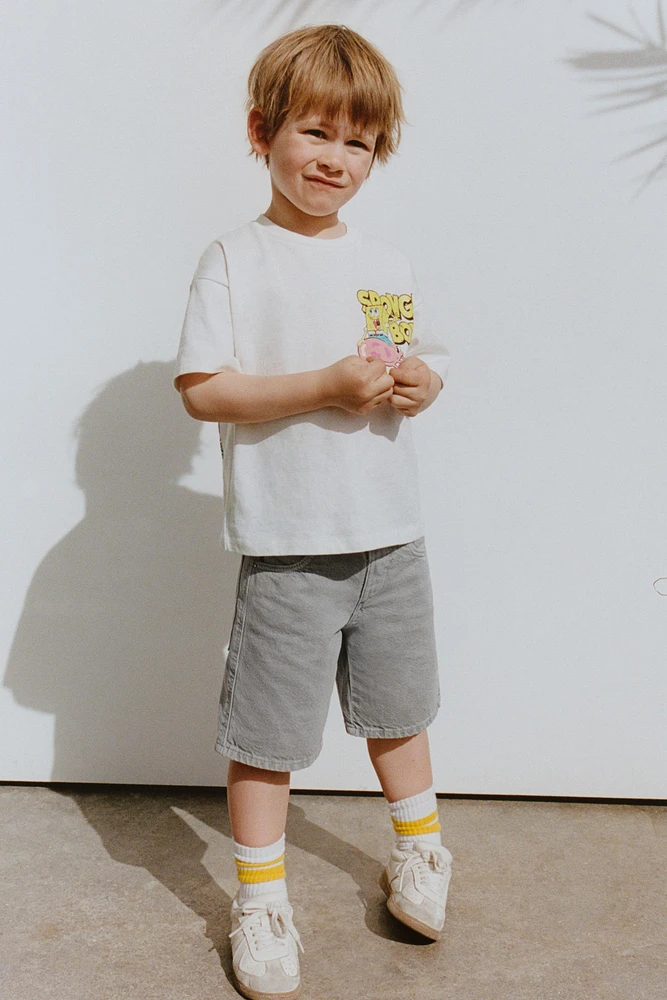 SERGED SKATER SHORTS