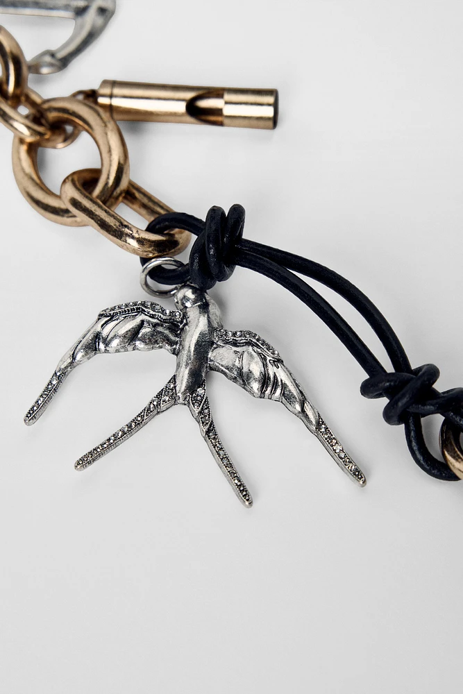 PORTE-CLÉS POSITIONS MULTIPLES EN MATIÈRES VARIÉES CHARMS KATE MOSS X ZARA