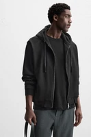 BASIC HOODED ZIP-UP SWEATSHIRT