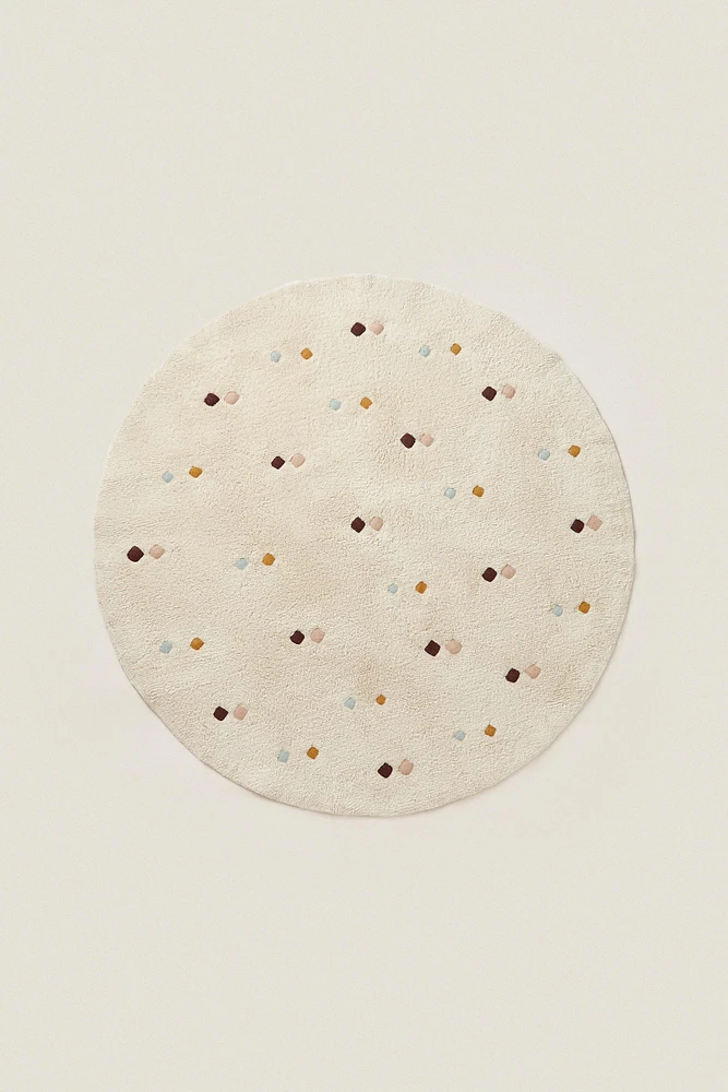 CHILDREN’S MULTICOLORED EMBROIDERED DIAMOND RUG