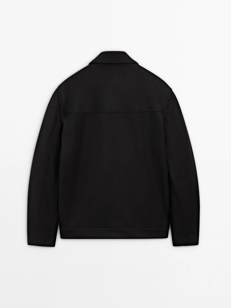 Wool blend buttoned jacket