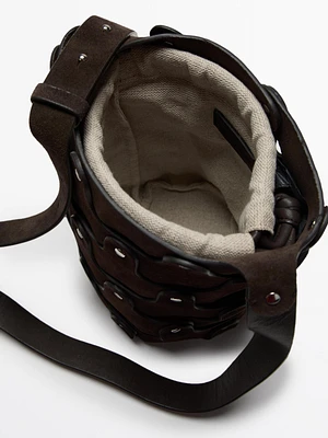 Sac seau à clous en croûte de cuir