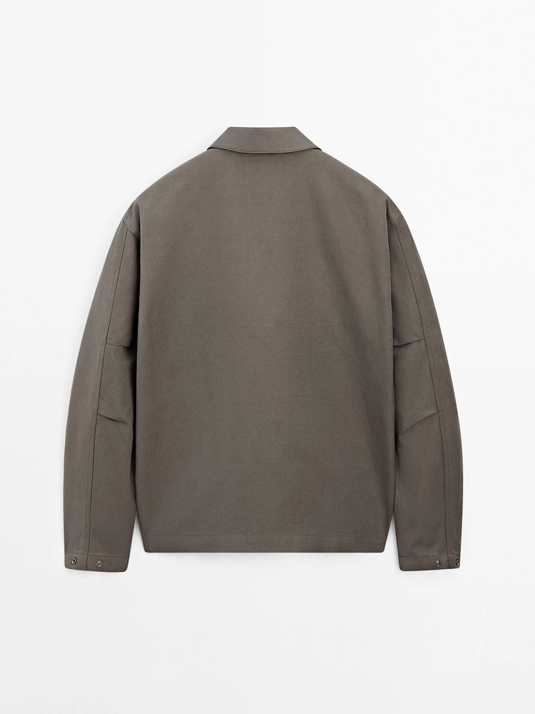 Cotton blend jacket with pocket detail