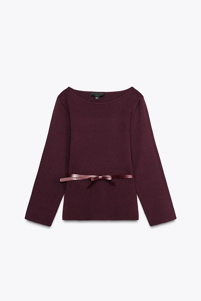 BELTED KNIT TOP