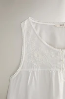 EMBROIDERED COTTON NIGHTGOWN