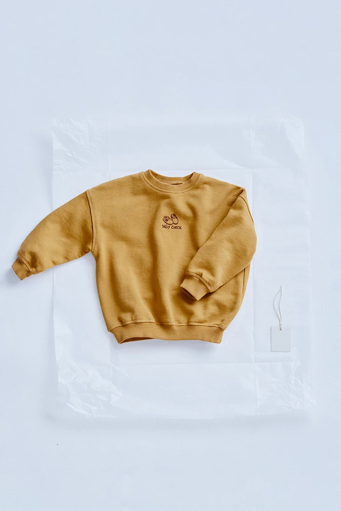 ZARA TIMELESS - EMBROIDERED DETAIL SWEATSHIRT