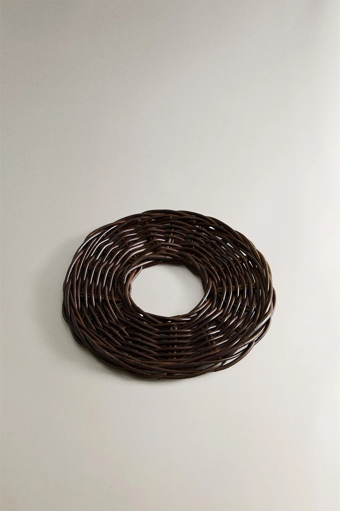 RATTAN TRIVET