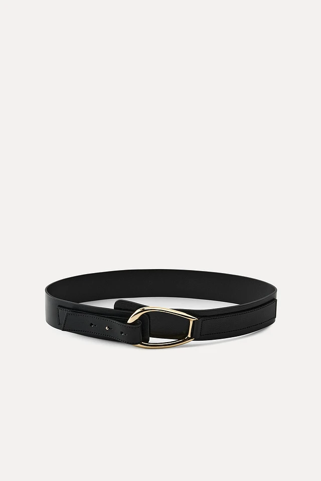 Zara LEATHER SASH BELT WITH OVAL BUCKLE at Mall of America  display picture 1