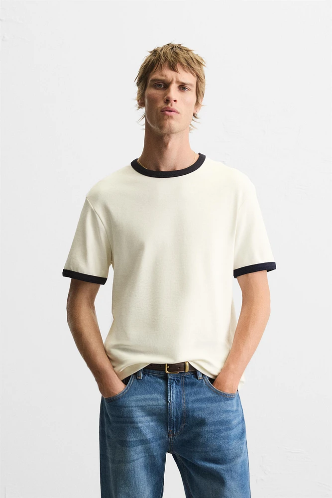 T-SHIRT CÔTELÉ CONTRASTE BASIQUE