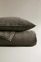 FADED-EFFECT LINEN QUILT