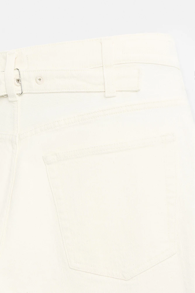ADJUSTABLE RELAXED FIT JEANS