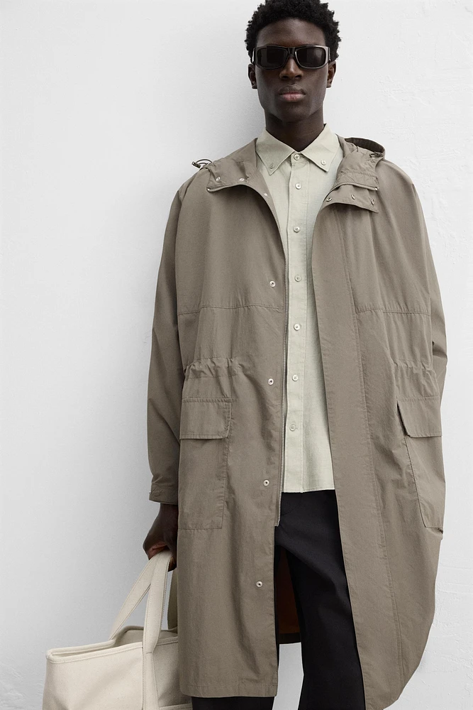 LIGHTWEIGHT TECHNICAL PARKA