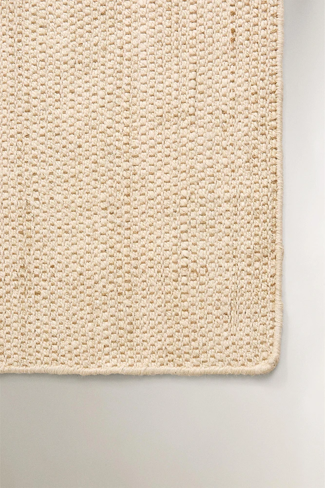 WOVEN JUTE AREA RUG