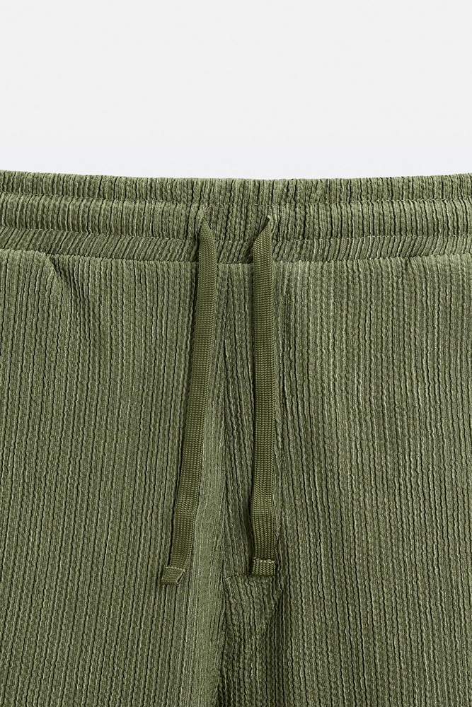 RELAXED FIT JACQUARD SHORTS