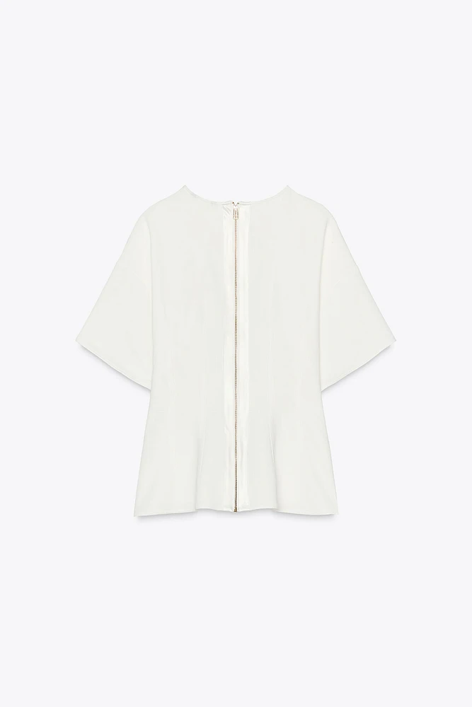 FITTED SHORT SLEEVE CREPE TOP