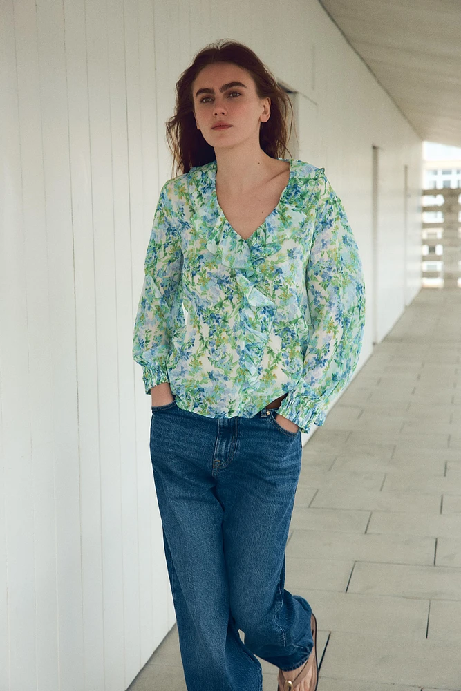 FLORAL PRINT SHIRT WITH RUFFLES