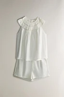 SHORT FRONCÉ ET DENTELLE