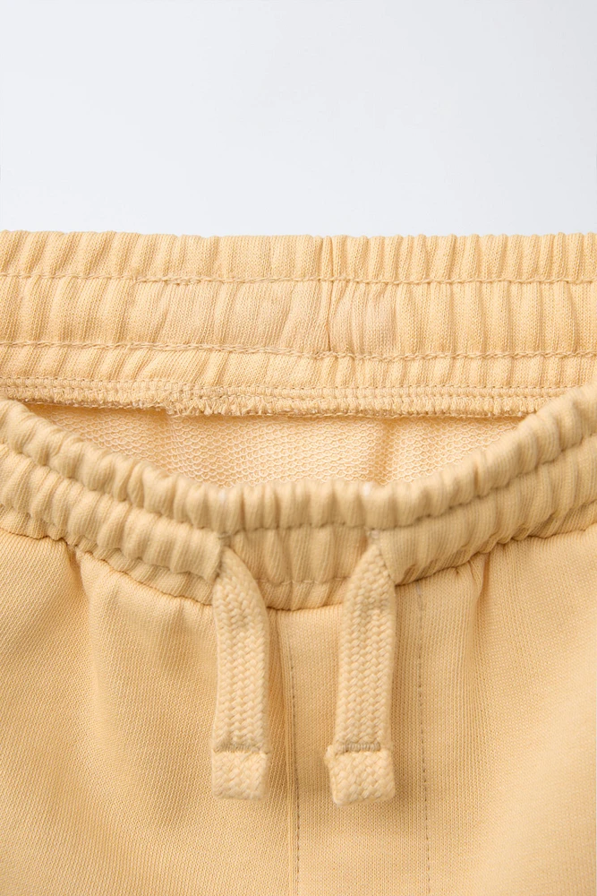 PLUSH JOGGING SHORTS