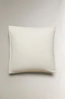 PILLOWCASE WITH BACKSTITCHING