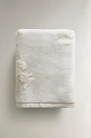 CHILDREN’S  PEANUTS™ SILHOUETTE VELOUR BATH TOWEL