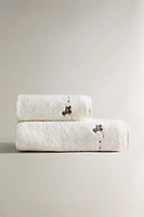 CHILDREN’S BATH TOWEL WITH DUCKLING APPLIQUÉS