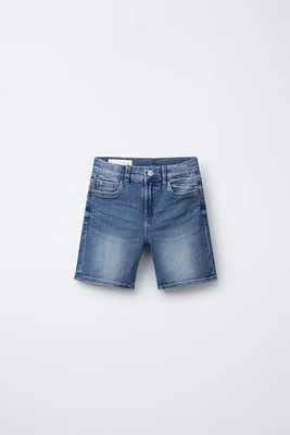BERMUDA EN DENIM STRAIGHT