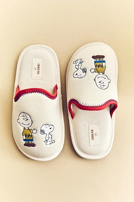 CHILDREN’S PEANUTS™ MULE SLIPPERS
