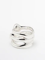Irregular ring