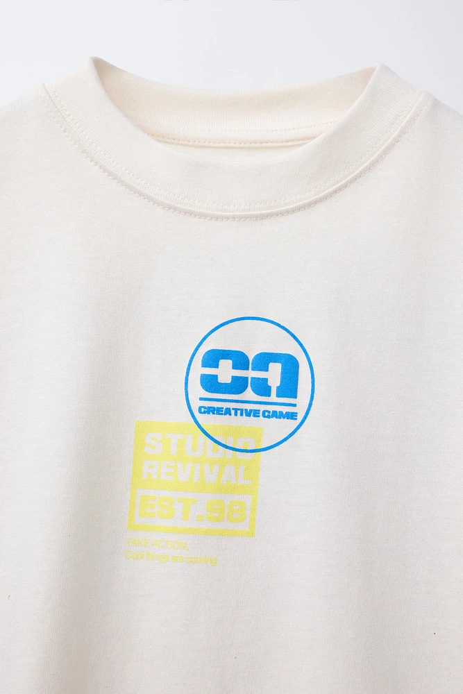 RAISED GRAPHIC T-SHIRT