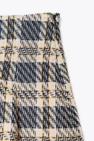 PLAID TEXTURED PLEATED SKORT