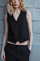 BUCKLE VEST
