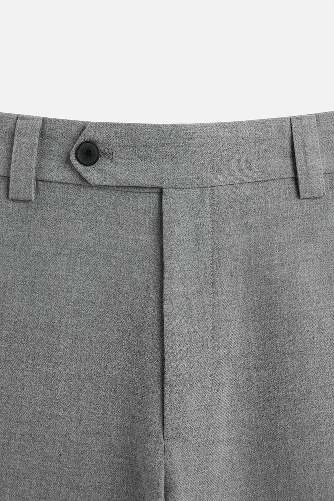 TEXTURED STRAIGHT FIT PANTS