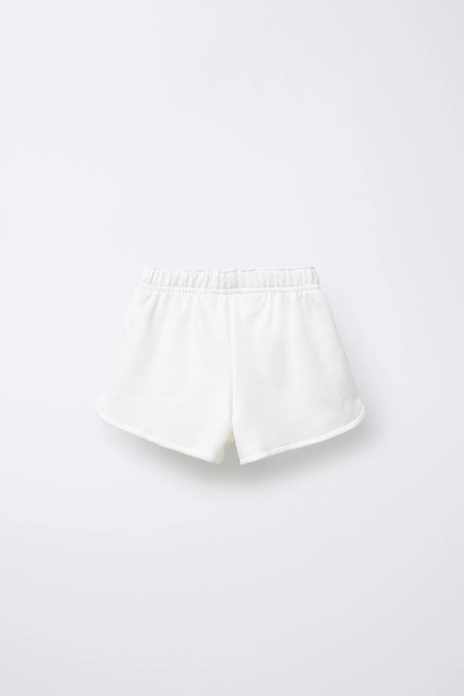 HELLO KITTY © SANRIO PRINTED PLUSH SHORTS