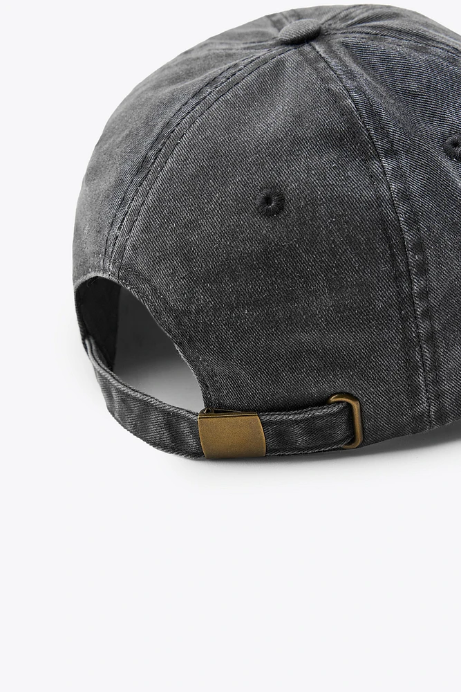 CASQUETTE EN SERGE EFFET DÉLAVÉ