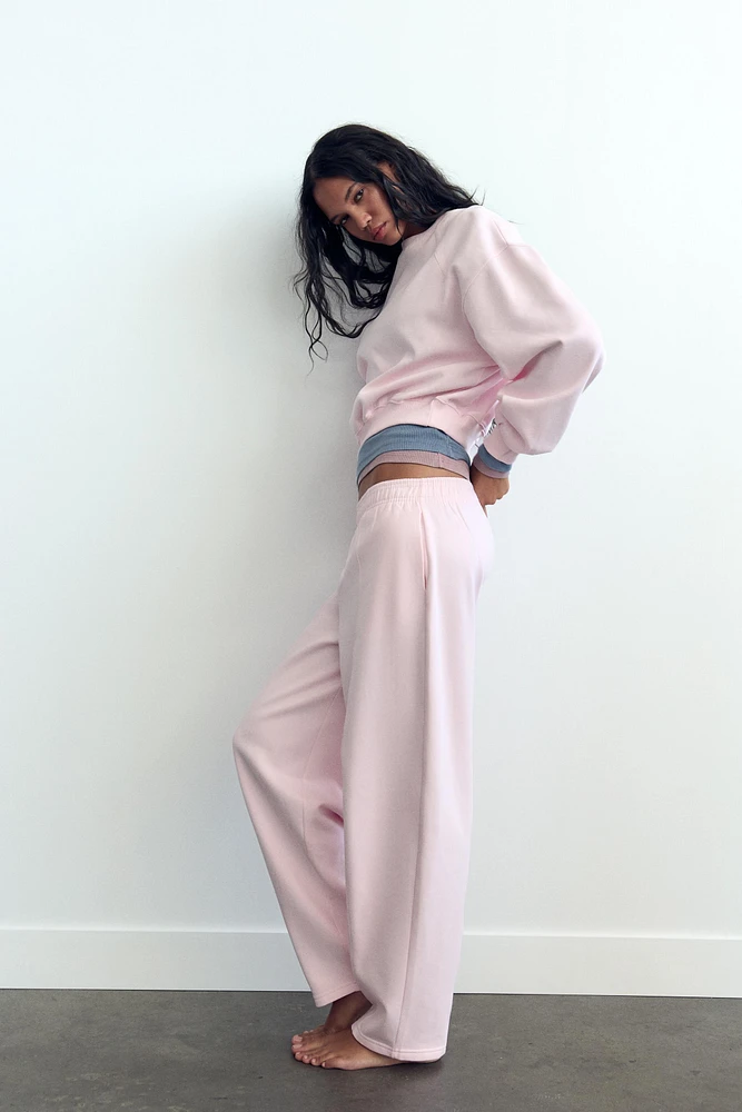 PANTALON EN MOLLETON CAROTTE