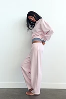 PANTALON EN MOLLETON CAROTTE