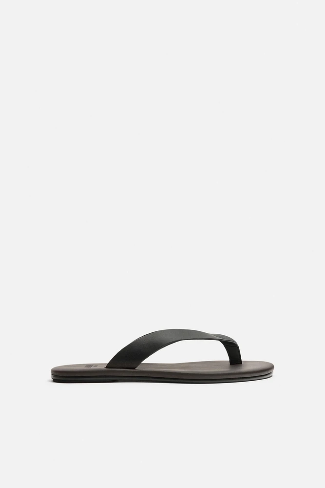 SANDALES EN CUIR ÉDITION LIMITÉE