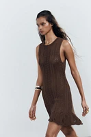 ROBE COURTE EN MAILLE CROCHET
