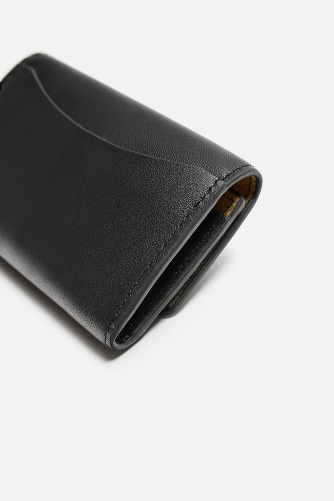 PORTE-MONNAIE EN CUIR